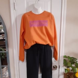 Peloton,Block Classic Crewneck, Sweatshirt Orange & Magenta, Size Medium